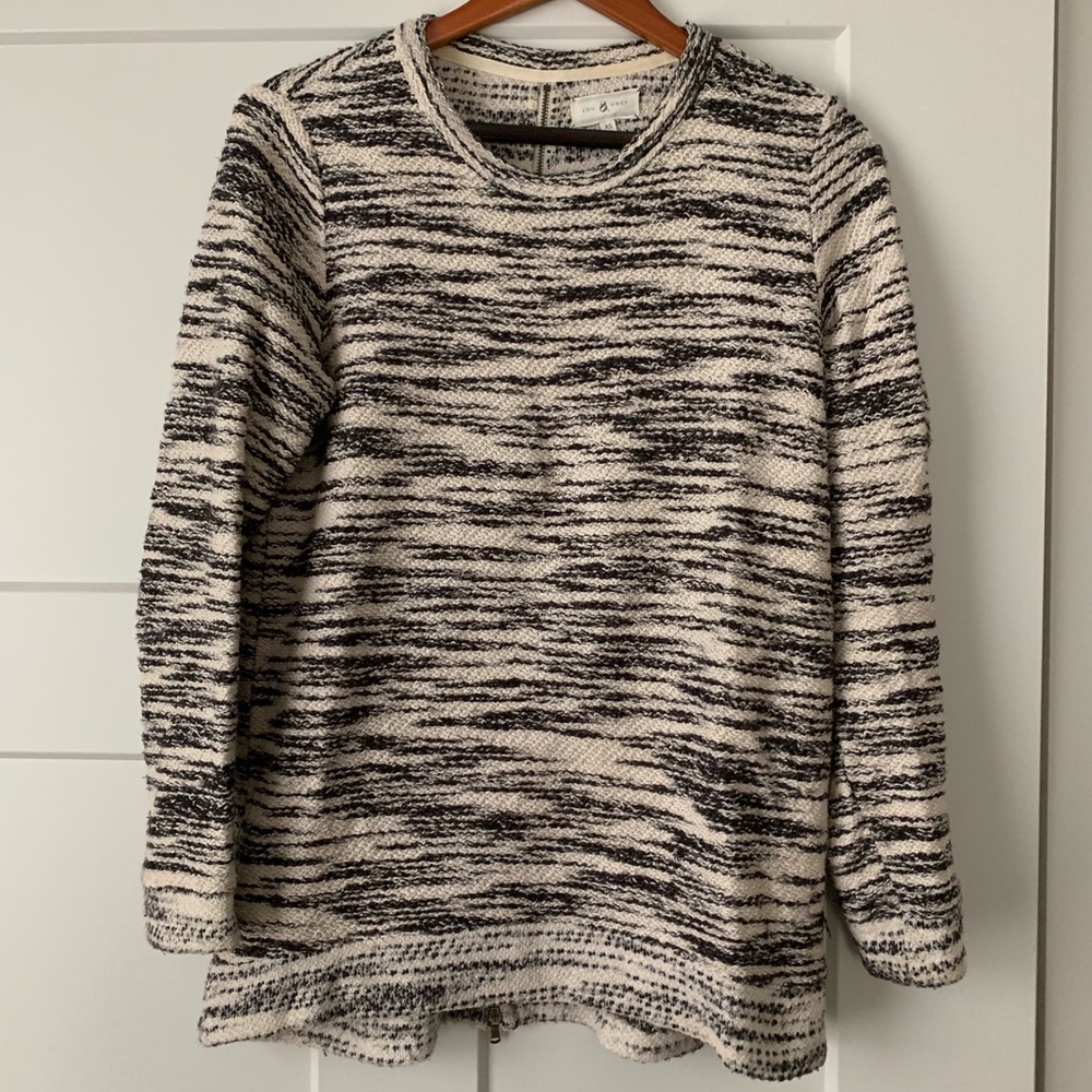 Lou & Grey Sweater Back Zipper